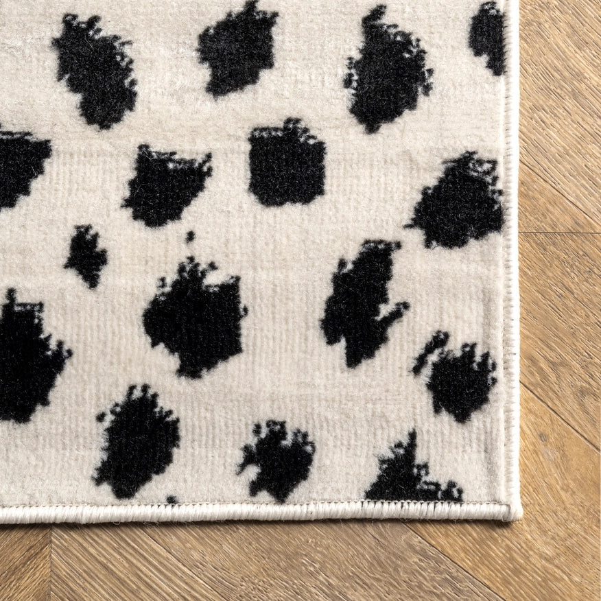 Brooks Leopard Print Area Rug